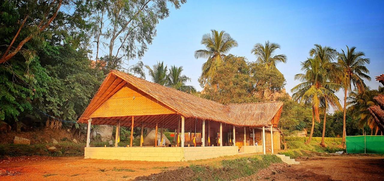 Lazy Panda Hotel Hampi Eksteriør billede