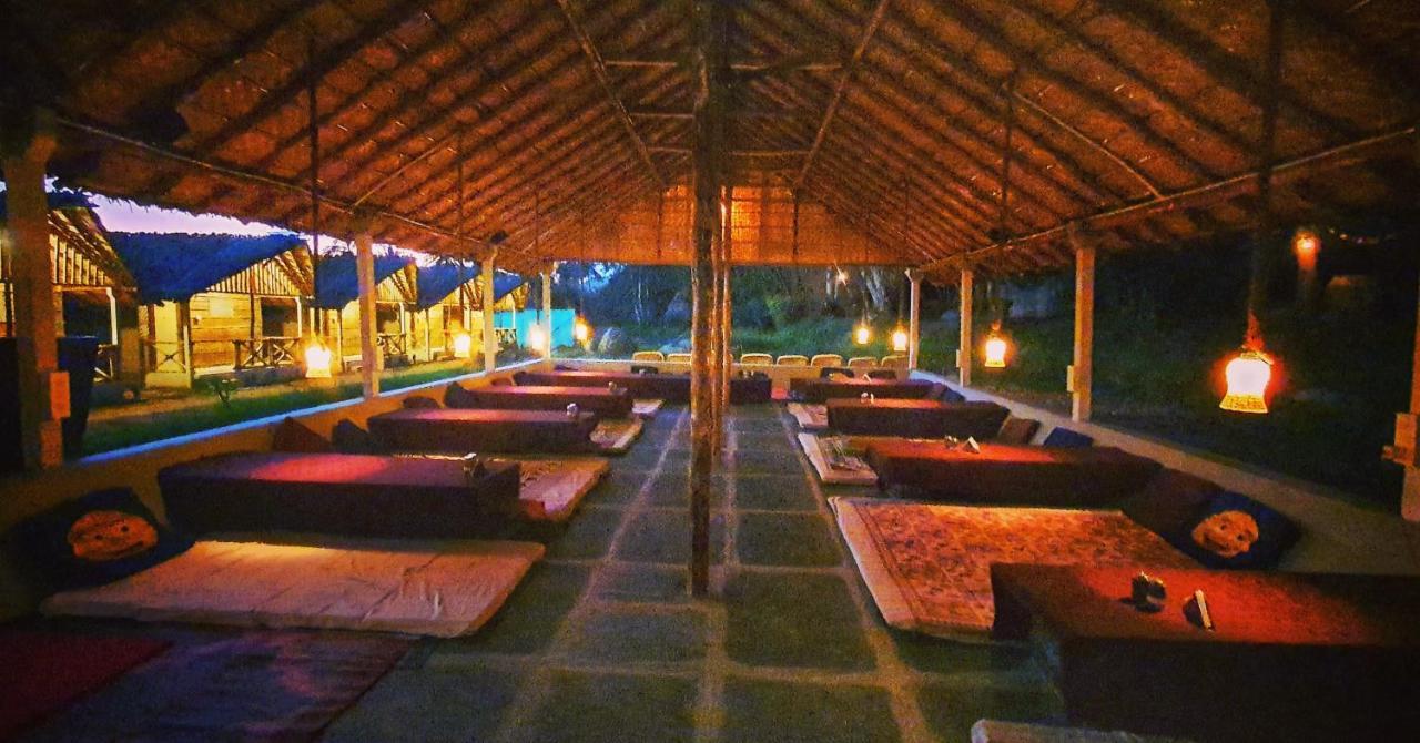 Lazy Panda Hotel Hampi Eksteriør billede